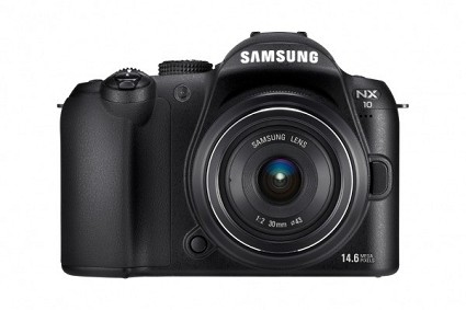 Nuova fotocamera compatta Samsung NX10. Le caratteristiche tecniche 